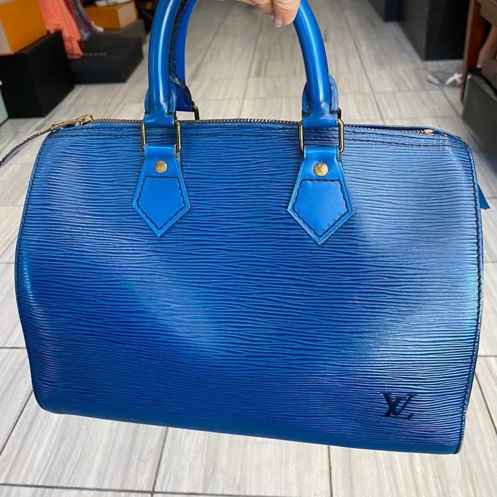 Louis Vuitton Epi Speedy 25